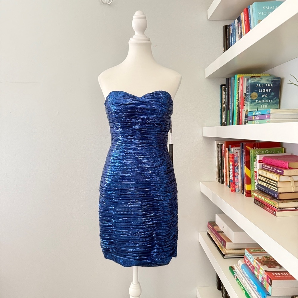 La Femme Blue Sequin Ruched Strapless Cocktail Dress sz 4